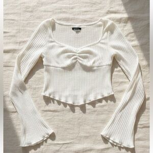 WILD FABLE Women’s White Casual Long Sleeve Crop Top